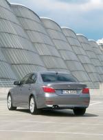 BMW 5-Series 2004 года